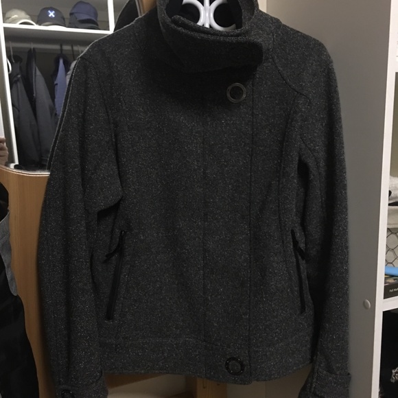 Lululemon Jacket - Picture 1 of 7